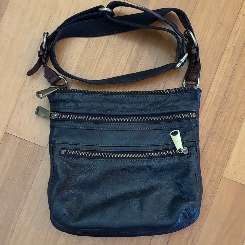 Fossil Black Leather Crossbody Bag